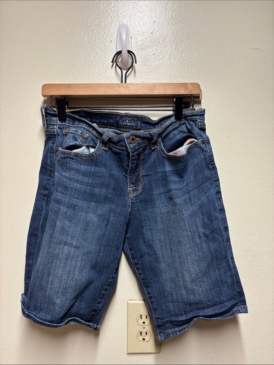 Lucky Brand Pants - Lucky Brand Bermuda Shorts Womens 6/28 Blue Denim Medium Wash Stretch 7WP1891U7